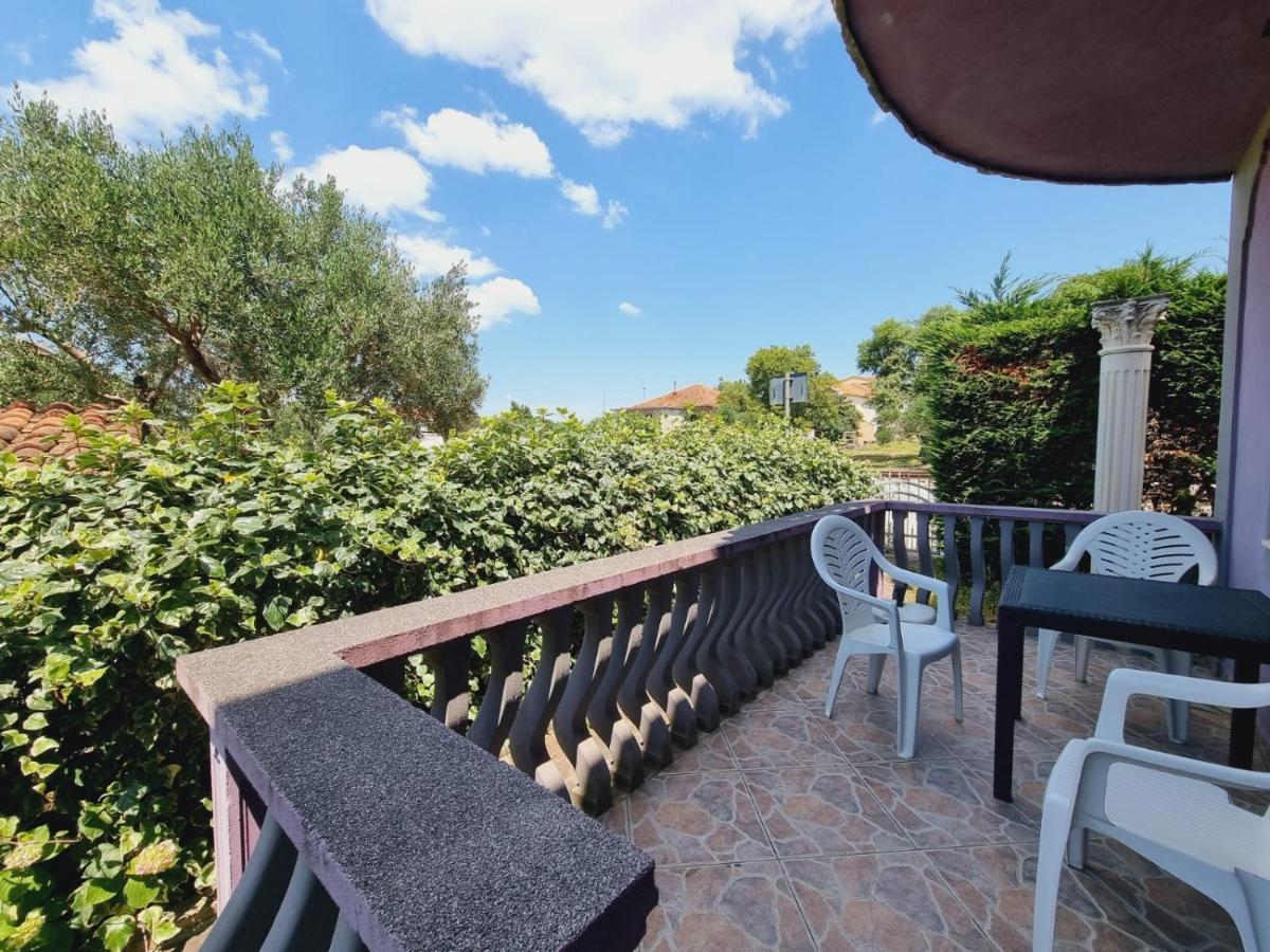 Apartmani Nika Bibinje Zewnętrze zdjęcie