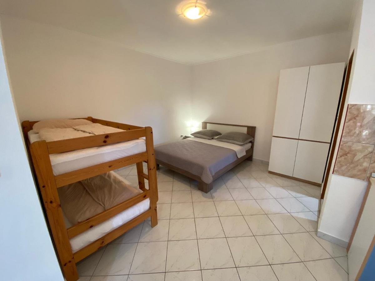 Apartmani Nika Bibinje Zewnętrze zdjęcie
