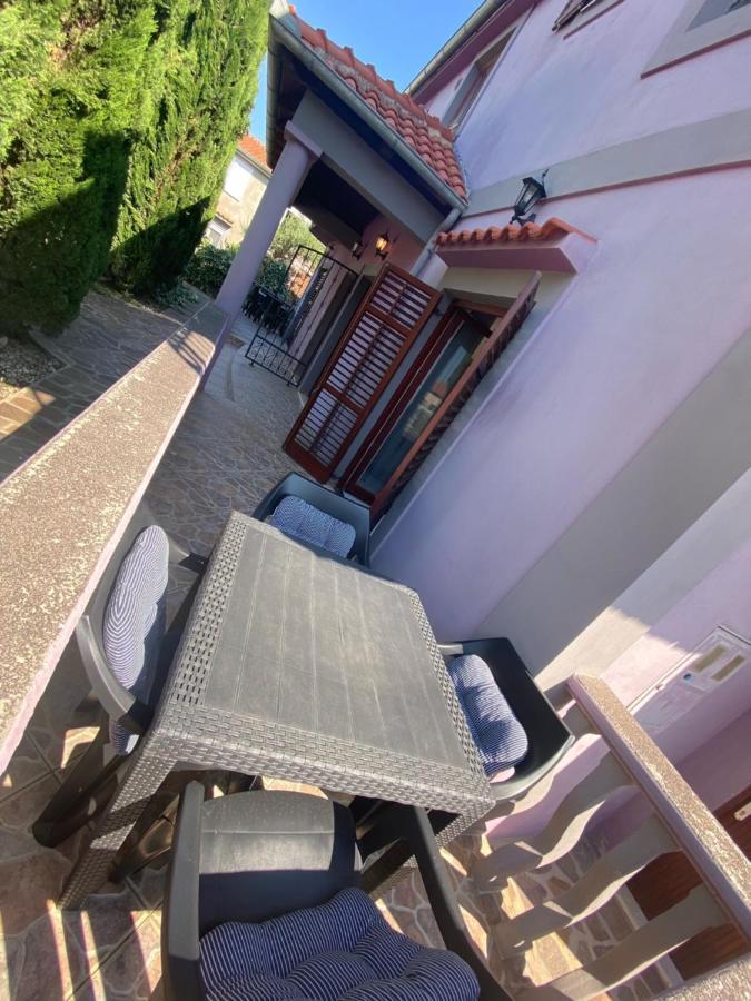 Apartmani Nika Bibinje Zewnętrze zdjęcie
