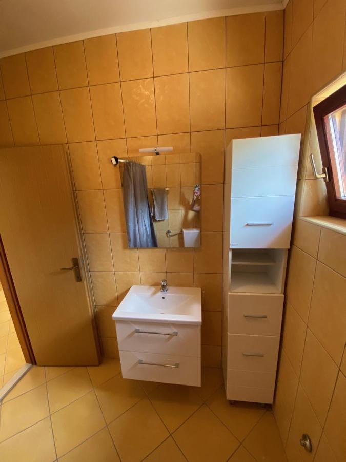 Apartmani Nika Bibinje Zewnętrze zdjęcie